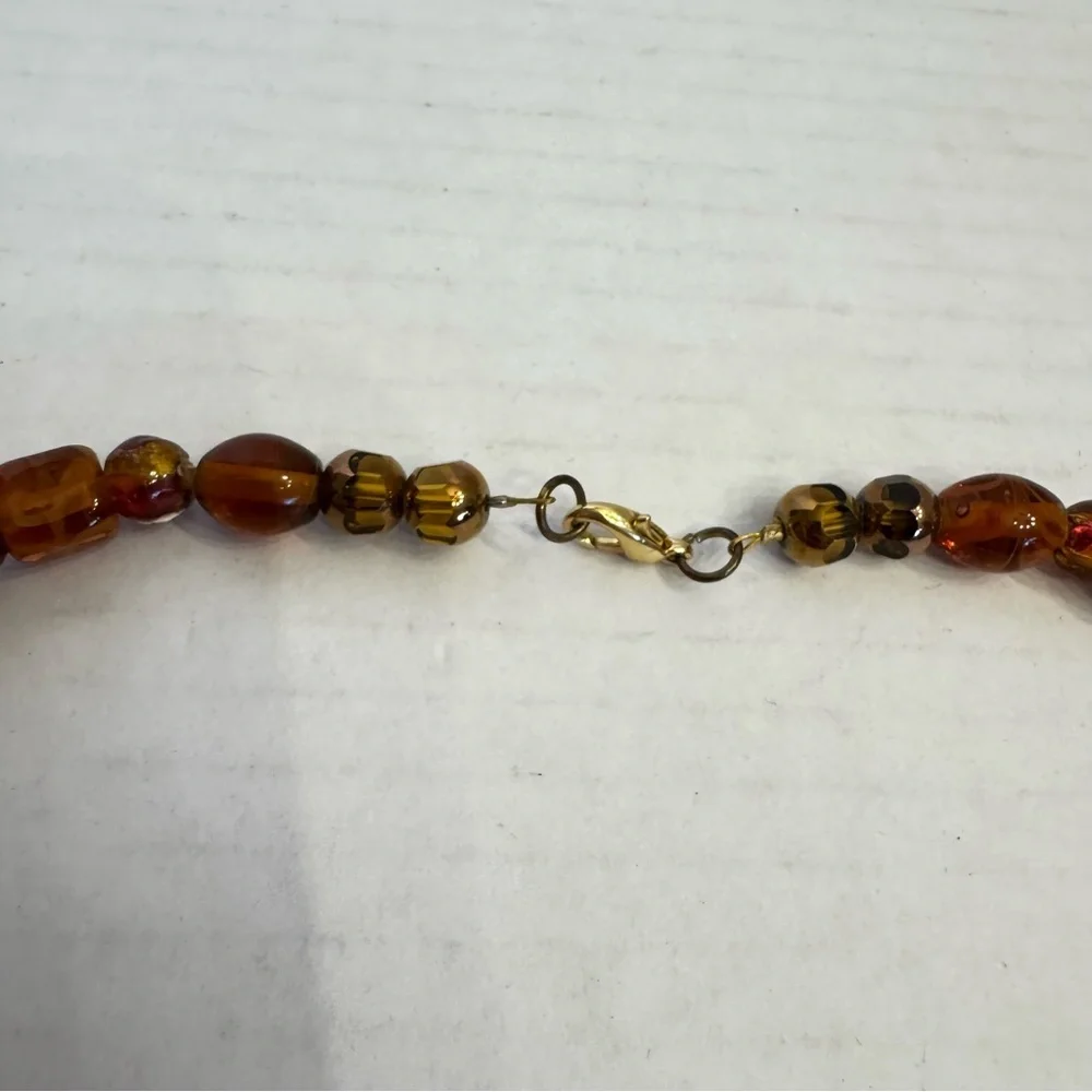 Vintage Brown Amber Color Gold Foil Lampwork Handmade Art Glass Beaded Necklace